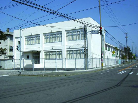 社南小学校体育館（耐震補強・増築）